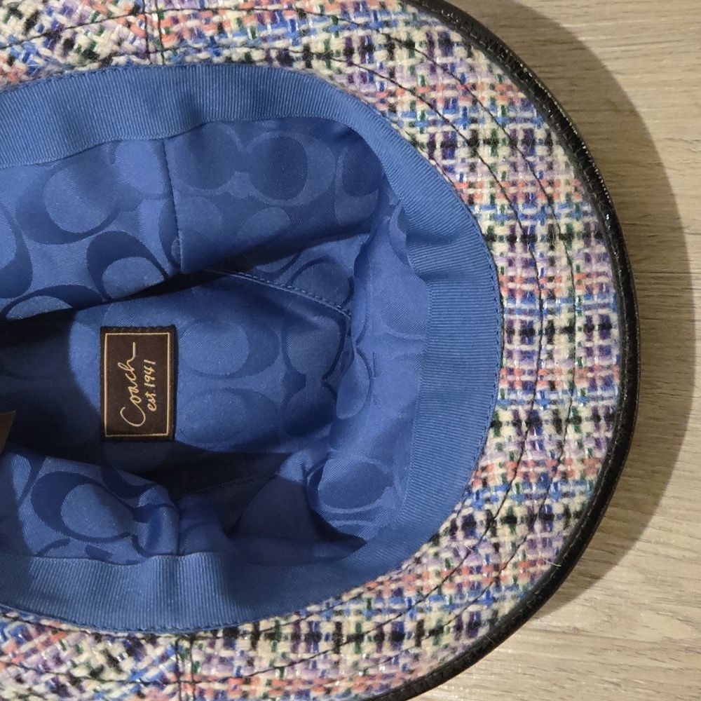 Chic Tweed Fedora Hat - Picture 2 of 3
